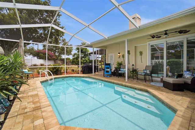 11201 SAINT ANDREWS COURT, Riverview, FL 33579