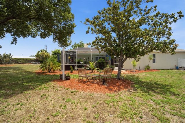 11201 SAINT ANDREWS COURT, Riverview, FL 33579