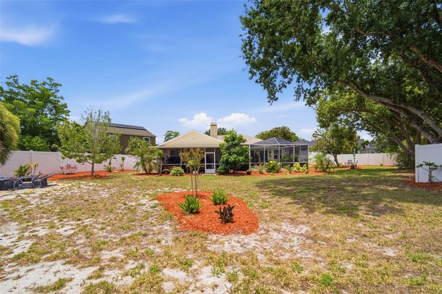 11201 SAINT ANDREWS COURT, Riverview, FL 33579