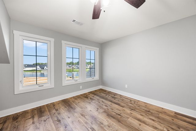 7321 Lake Point Circle, Benton, AR 72019