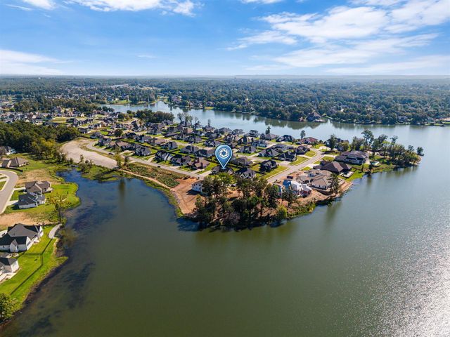 7321 Lake Point Circle, Benton, AR 72019