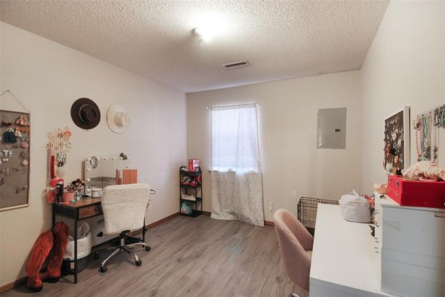 212 S Mockingbird Lane, Stillwater, OK 74074