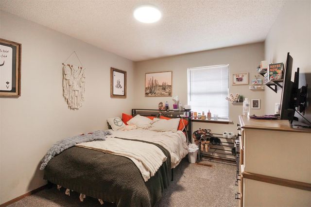 212 S Mockingbird Lane, Stillwater, OK 74074