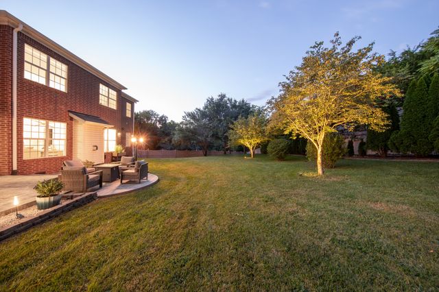 1104 Arcola Ct, Franklin, TN 37067