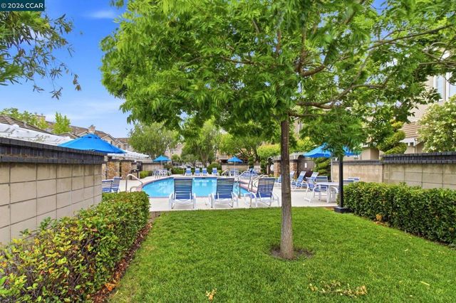 203 Swan Ct, Danville, CA 94506