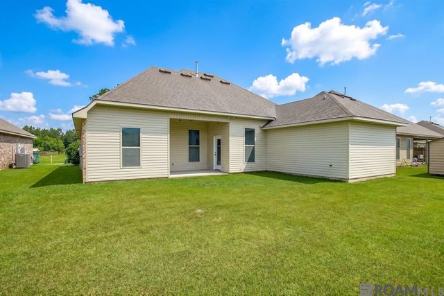 13802 Fig Dr, Denham Springs, LA 70726