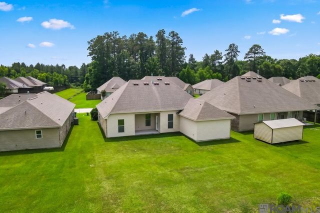 13802 Fig Dr, Denham Springs, LA 70726
