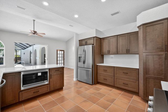 5 Santa Maria Ln, St Augustine, FL 32080