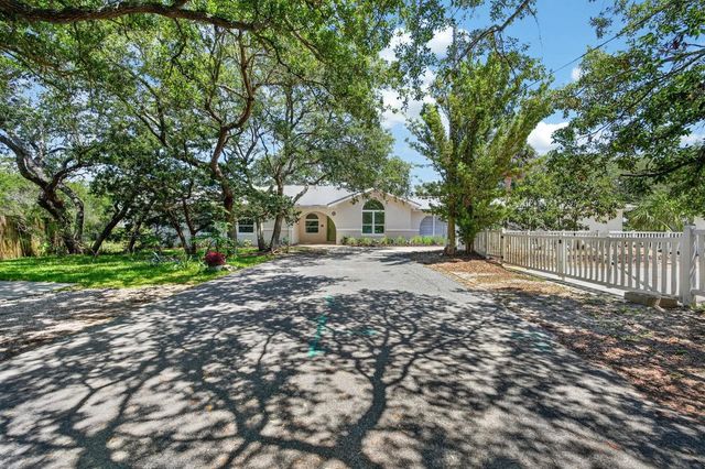 5 Santa Maria Ln, St Augustine, FL 32080