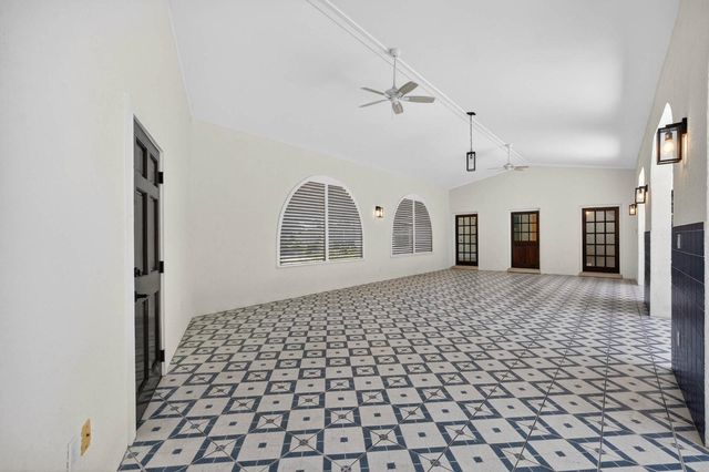 5 Santa Maria Ln, St Augustine, FL 32080
