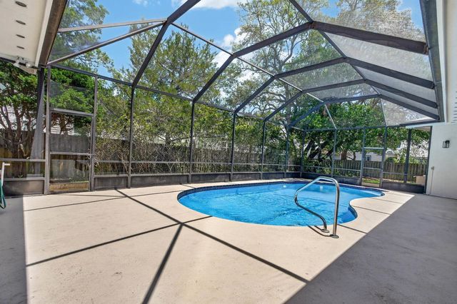 5 Santa Maria Ln, St Augustine, FL 32080