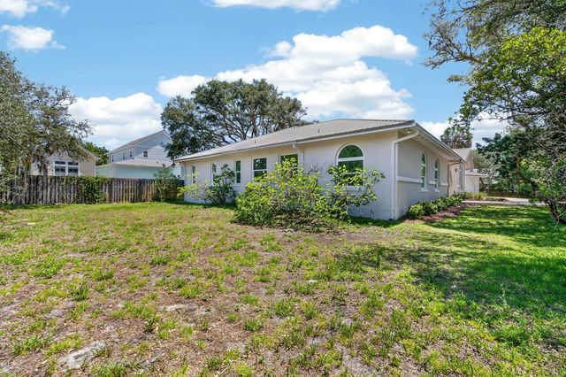 5 Santa Maria Ln, St Augustine, FL 32080