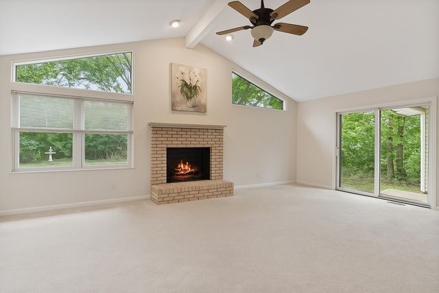 910 Division Street, Barrington, IL 60010