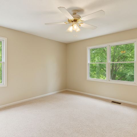 910 Division Street, Barrington, IL 60010