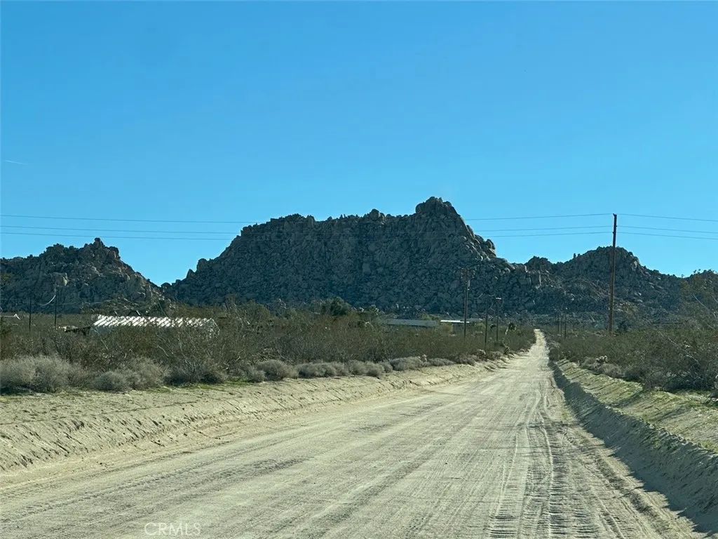 0 California, Joshua Tree, CA 92252