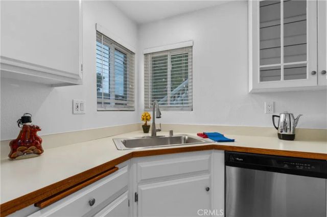 6951 Knollcrest Lane 56, Garden Grove, CA 92845