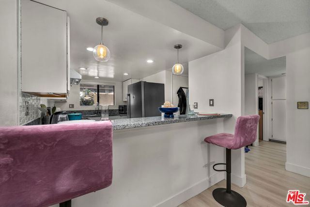 620 W Hyde Park Boulevard 111, Inglewood, CA 90302