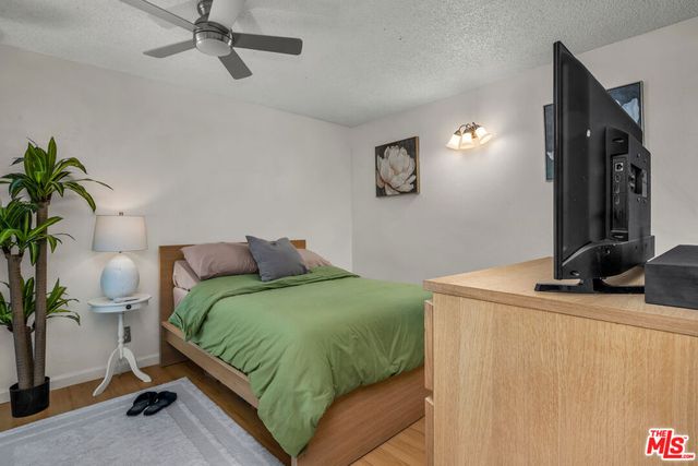 620 W Hyde Park Boulevard 111, Inglewood, CA 90302