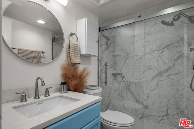 620 W Hyde Park Boulevard 111, Inglewood, CA 90302