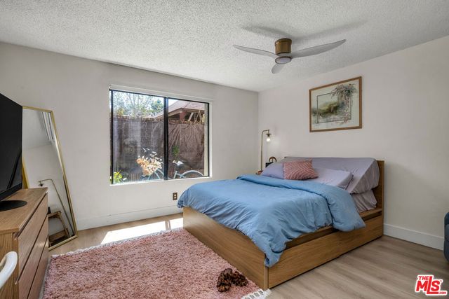 620 W Hyde Park Boulevard 111, Inglewood, CA 90302
