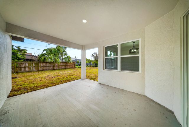 1116 SW London Lane, Port St. Lucie, Port St Lucie, FL 34953
