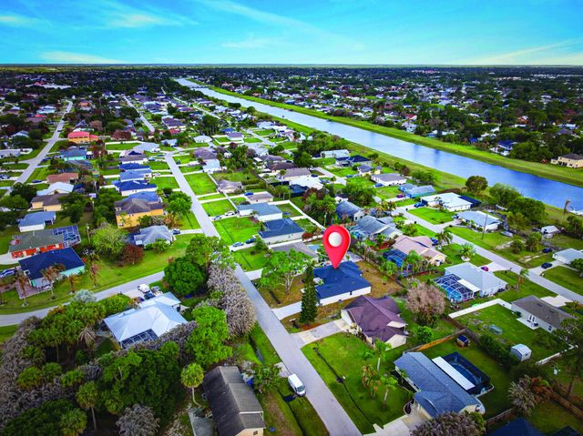 1116 SW London Lane, Port St. Lucie, Port St Lucie, FL 34953