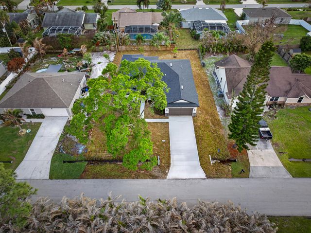 1116 SW London Lane, Port St. Lucie, Port St Lucie, FL 34953