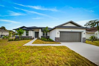 1116 SW London Lane, Port St. Lucie, Port St Lucie, FL 34953
