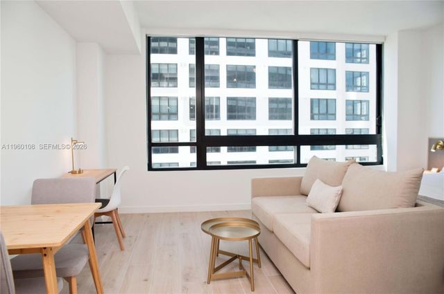 225 N Miami Ave 2508, Miami, FL 33128