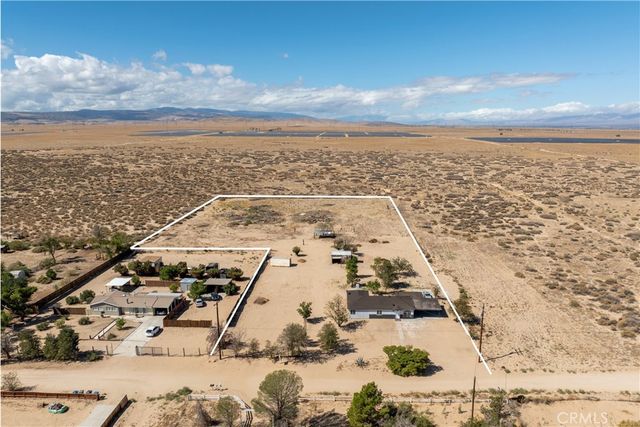 48225 93rd St W, Antelope Acres, CA 93536