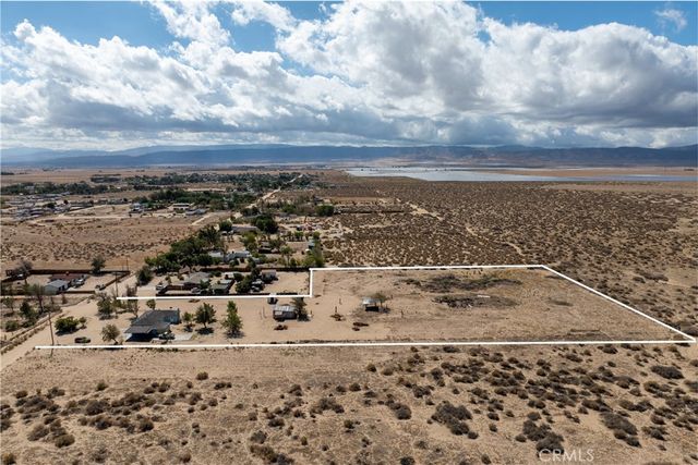 48225 93rd St W, Antelope Acres, CA 93536