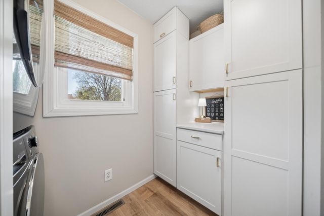313 Chancery Lane, Mankato, MN 56001