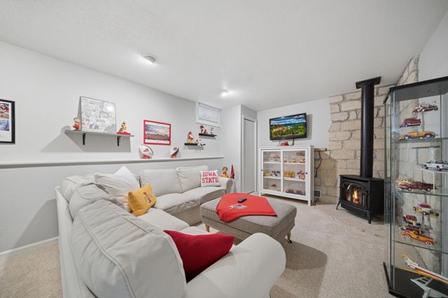 313 Chancery Lane, Mankato, MN 56001