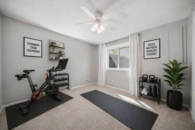 313 Chancery Lane, Mankato, MN 56001