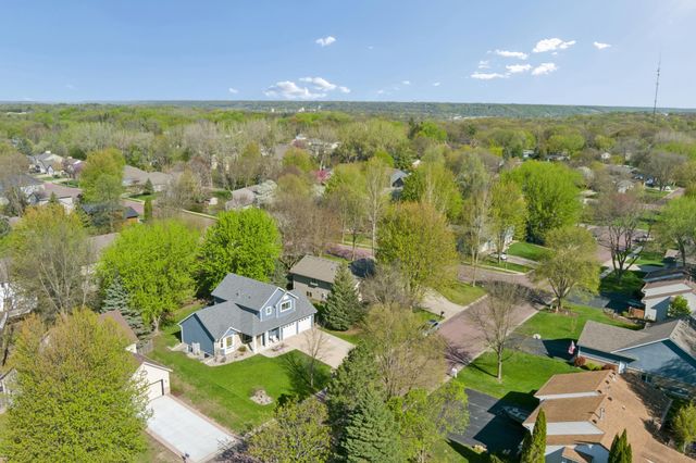313 Chancery Lane, Mankato, MN 56001