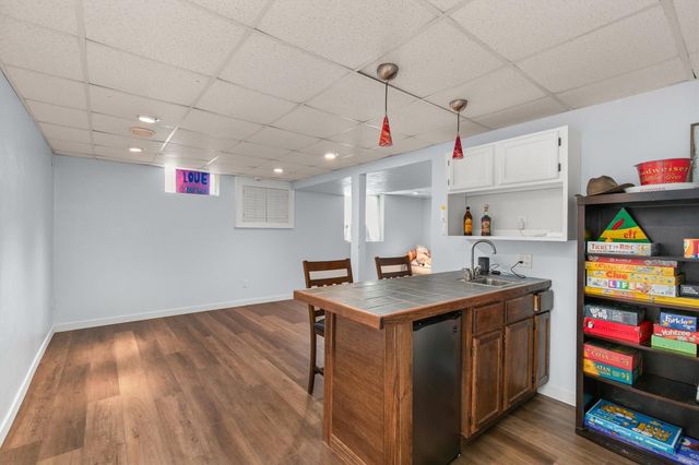 9310 Lakewood Circle, Norwalk, IA 50211