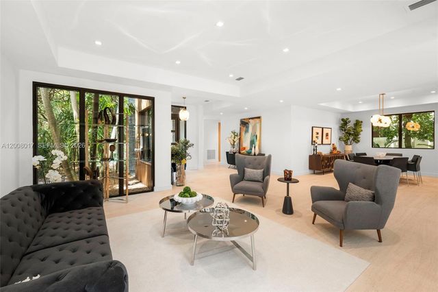 7291 SW 47th Ct, Miami, FL 33143