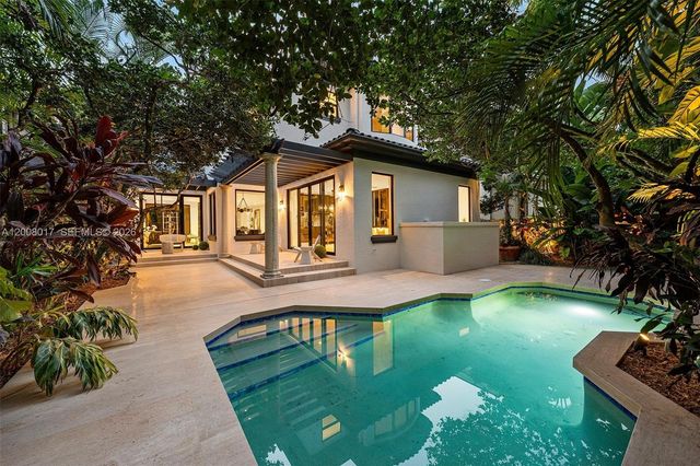 7291 SW 47th Ct, Miami, FL 33143