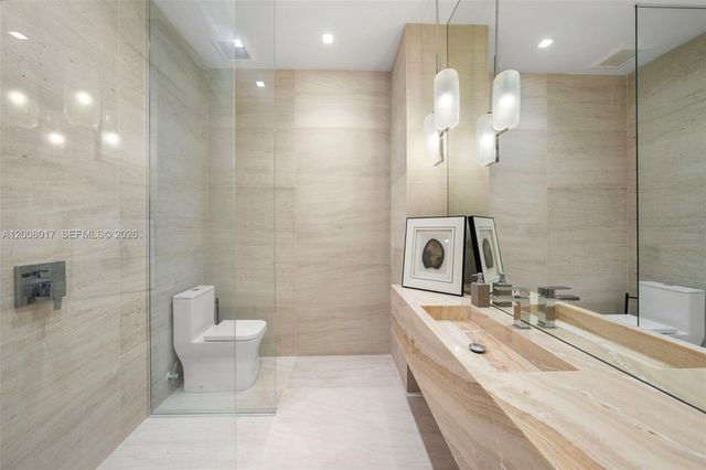 7291 SW 47th Ct, Miami, FL 33143