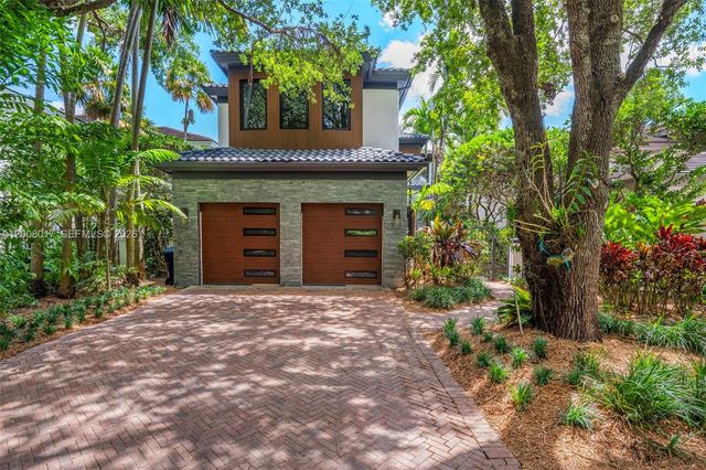 7291 SW 47th Ct, Miami, FL 33143