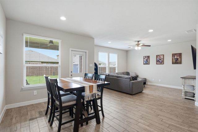 2220 Dyre Drive, Haslet, TX 76052