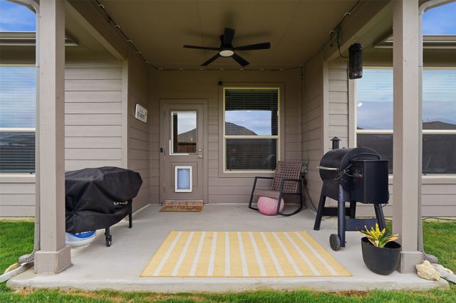 2220 Dyre Drive, Haslet, TX 76052