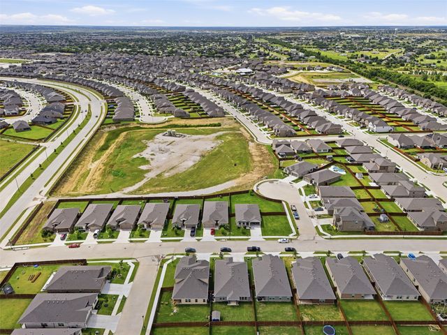 2220 Dyre Drive, Haslet, TX 76052