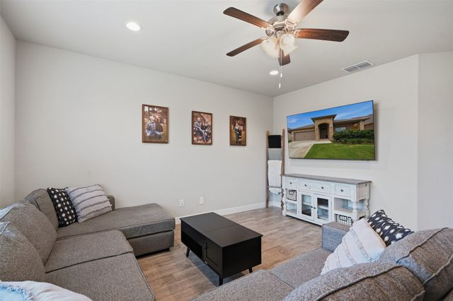 2220 Dyre Drive, Haslet, TX 76052