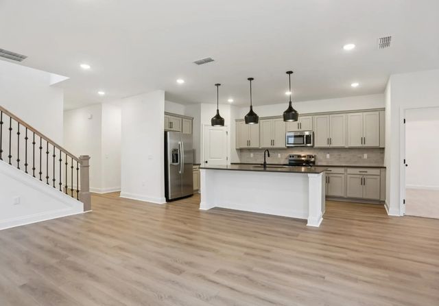 457 Stardust Drive, Lebanon, TN 37087