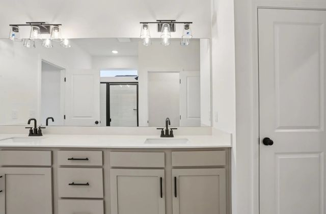 457 Stardust Drive, Lebanon, TN 37087