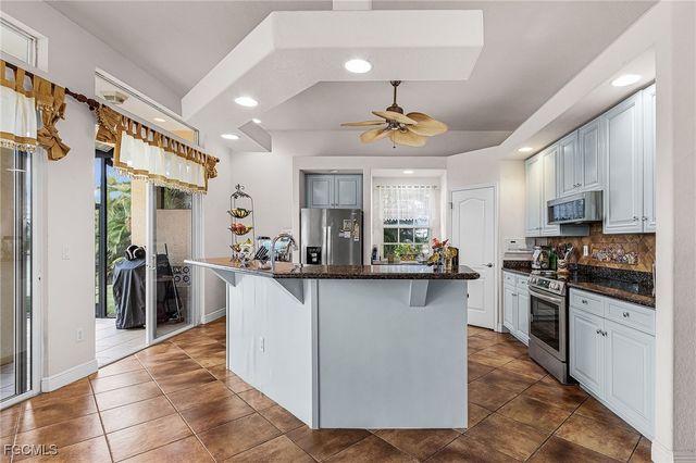 3611 NW 14th ST, Cape Coral, FL 33993