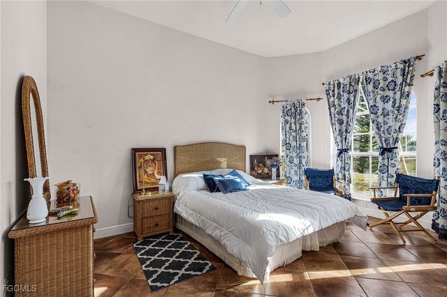 3611 NW 14th ST, Cape Coral, FL 33993