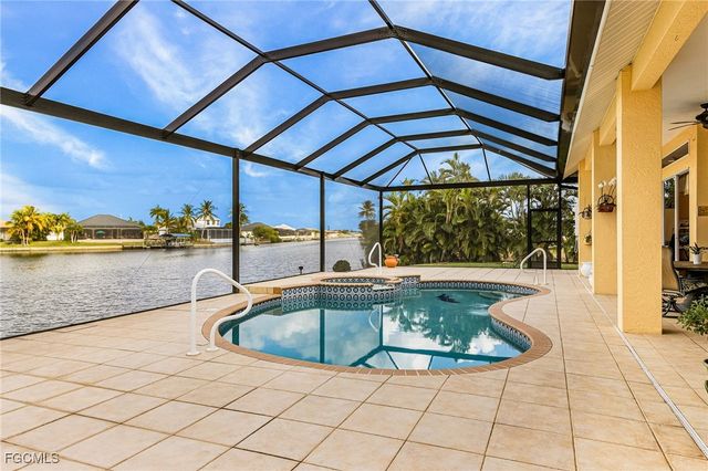 3611 NW 14th ST, Cape Coral, FL 33993