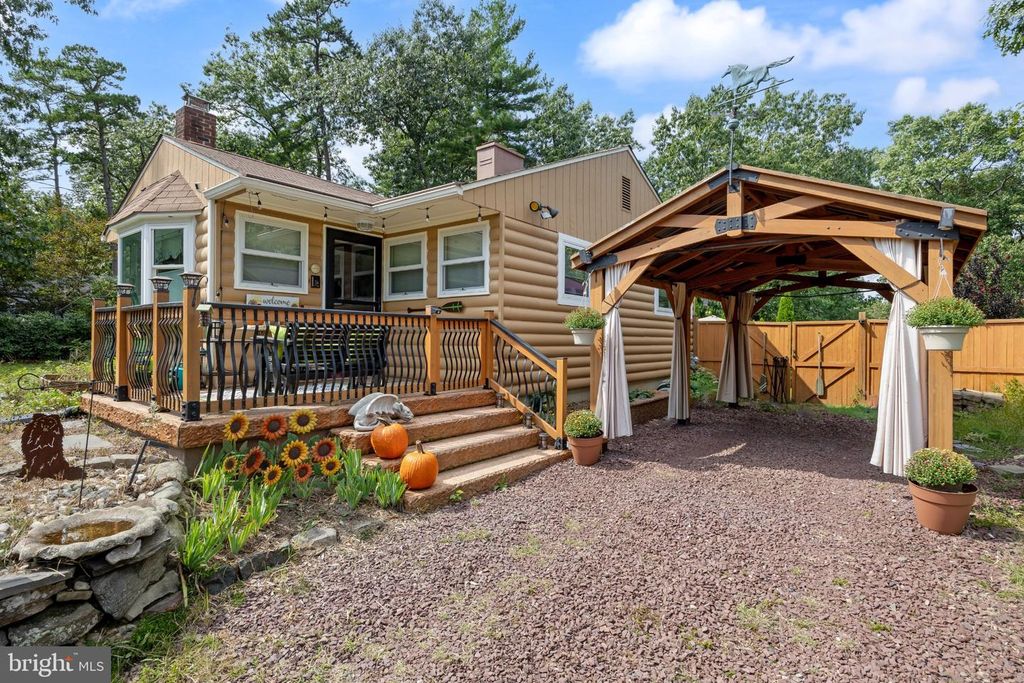 30 LENAPE TRL, MEDFORD LAKES, NJ 08055 — exterior